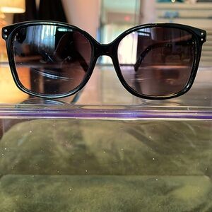 Von Zipper women’s black sunglasses